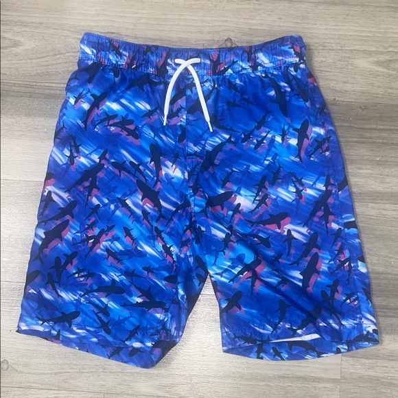 Youth swim trunks bundle - Picture 6 of 9